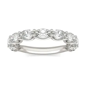 Oval Amore Anniversary Band (2 1/3 ct. tw.) image, 