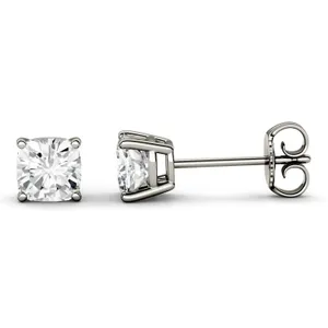 Cushion Four-Prong Basket Stud image, 