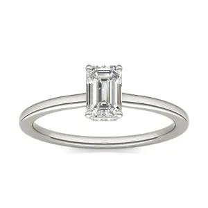 Emerald Icon Engagement Ring image, 