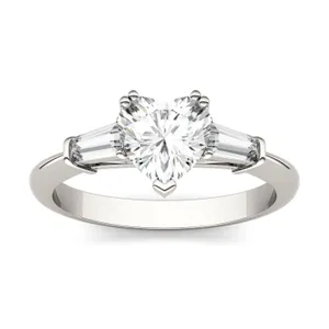 Heart Isolde Three-Stone image, 