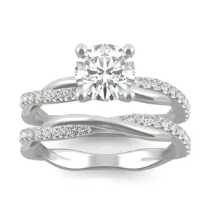 Round Hearts & Arrows Twisted Accented Bridal Set image, 