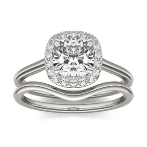 Cushion Signature Halo Bridal Set image, 