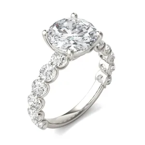 Round Brilliant Wren Engagement Ring image, 